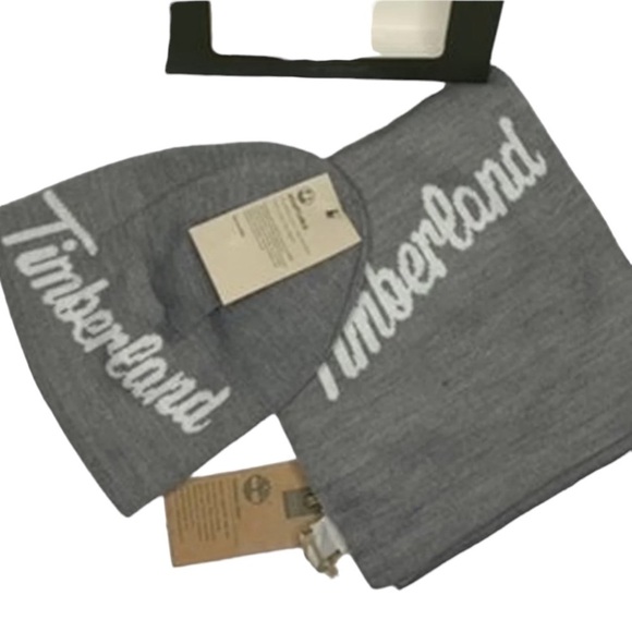 Timberland Logo Jacquard Scarf and Hat Set - Picture 1 of 5